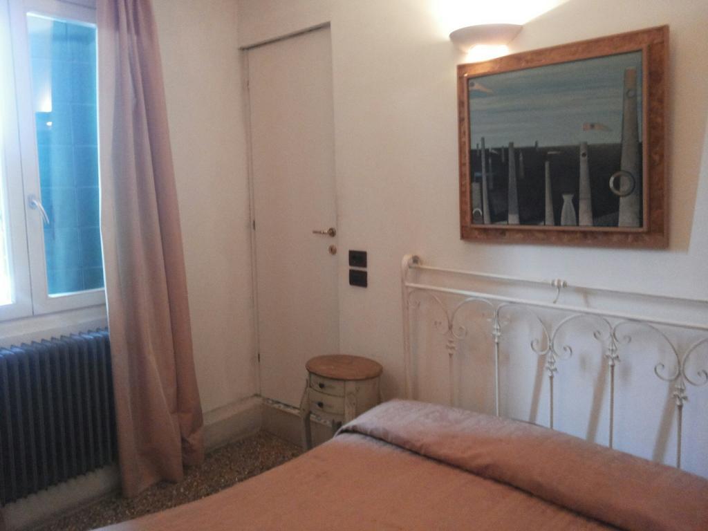 Hotel Antico Capon Venedig Exteriör bild